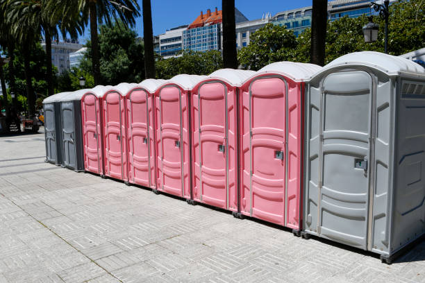 Best ADA-Compliant Portable Toilet Rental  in Tipton, MO